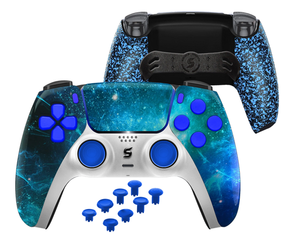 Ein maßgefertigter PS5-Controller im Galaxy-Design, mit funkelnden Sternen und tiefblauen Farbverläufen, die die Weiten des Weltraums einfangen.