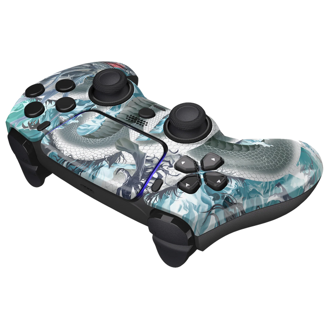 PS5 DualSense Controller im Design eines Eis-Drachen mit frostigen Blau- und Weißtönen und dynamischer Optik.